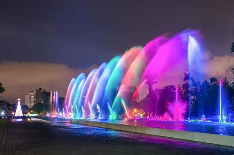 Lima's Magic Water Circuit: The Perfect Nighttime Escape